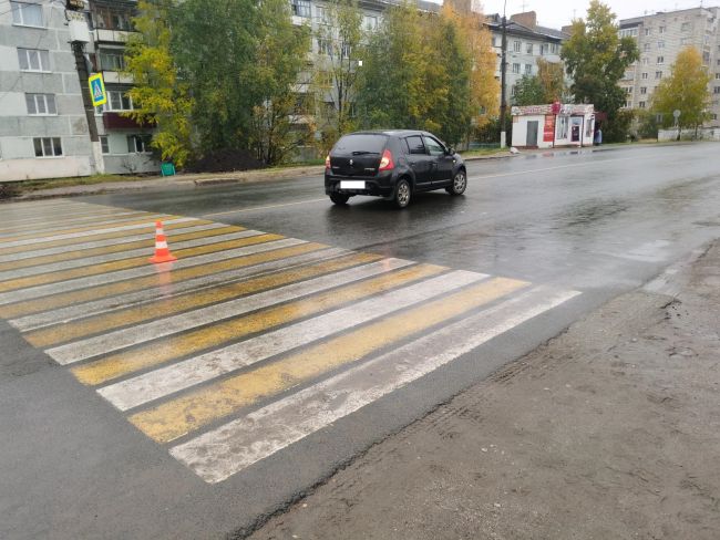 Ухта водитель сбила пешеходов на переходе, один из них ребёнок