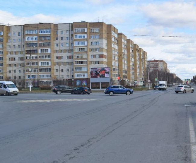 В Ухте Mercedes